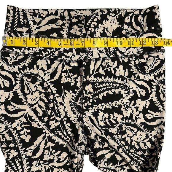 Free People Movement City Leggings Black Combo Print Medium - Picture 3 of 9